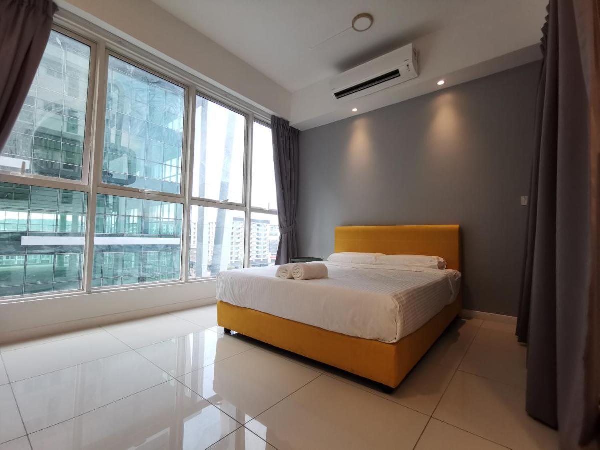 Chubbcaytion 2Br 1Bath Sutera Avenue Kota Kinabalu Bagian luar foto